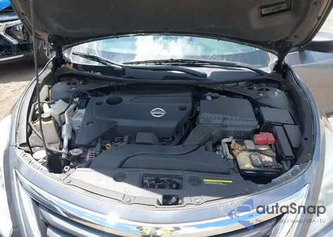 2015 Nissan Altima 2.5 S из США, поврежденный, VIN 1N4AL3AP0FN398577